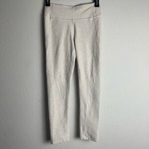 Outdoor Voices Oatmeal 3/4 Warm Up‎ Leggings size Small